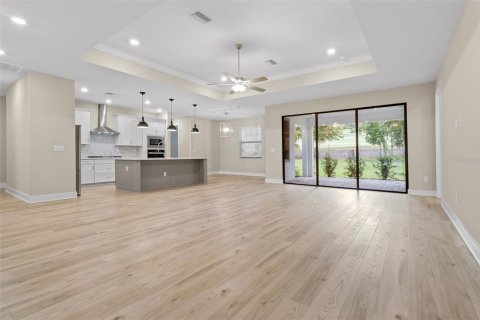 House in Brooksville, Florida 4 bedrooms, 235.23 sq.m. № 2403360 - photo 6