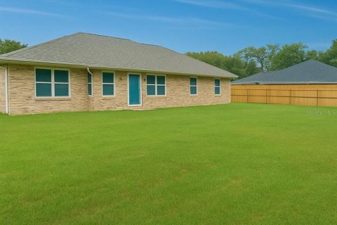House in Milton, Florida 4 bedrooms, 212.28 sq.m. № 2115057 - photo 23
