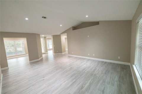 House in Milton, Florida 4 bedrooms, 212.28 sq.m. № 2115057 - photo 5
