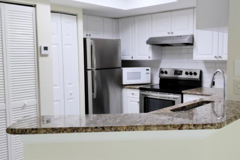 Copropriété à vendre à Royal Palm Beach, Floride: 2 chambres, 103.31 m2 № 2077497 - photo 8