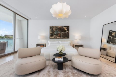 Condo in Miami, Florida, 3 bedrooms  № 2052905 - photo 21