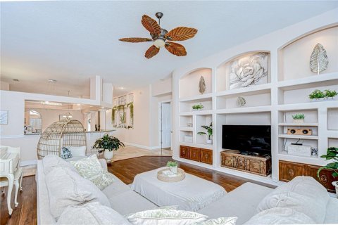 Casa en venta en Lutz, Florida, 4 dormitorios, 270.07 m2 № 1832158 - foto 20