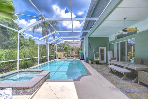 House in Lutz, Florida 4 bedrooms, 270.07 sq.m. № 1832158 - photo 4