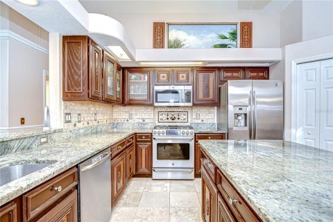 House in Lutz, Florida 4 bedrooms, 270.07 sq.m. № 1832158 - photo 18