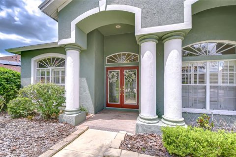 House in Lutz, Florida 4 bedrooms, 270.07 sq.m. № 1832158 - photo 3