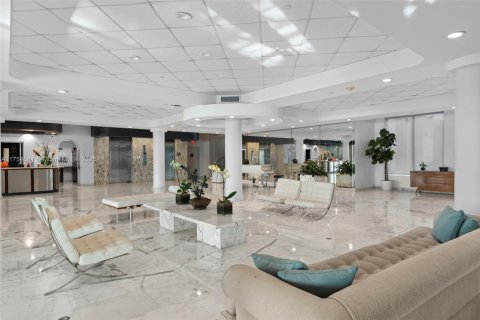 Купить кондоминиум в Майами-Бич, Флорида 1 спальня, 117.06м2, № 1958232 - фото 27