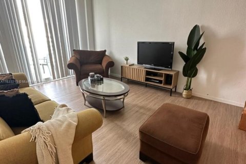 Copropriété à vendre à Sunny Isles Beach, Floride: 1 chambre, 93.37 m2 № 1702644 - photo 4