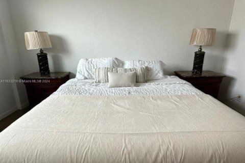 Copropriété à vendre à Sunny Isles Beach, Floride: 1 chambre, 93.37 m2 № 1702644 - photo 6