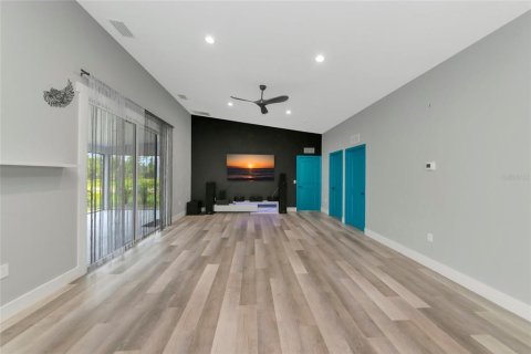 Casa en venta en North Port, Florida, 3 dormitorios, 159.23 m2 № 2238701 - foto 23