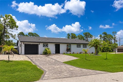 House in North Port, Florida 3 bedrooms, 159.23 sq.m. № 2238701
