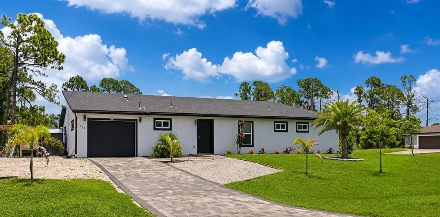 Casa en North Port, Florida 3 dormitorios, 159.23 m2 № 2238701