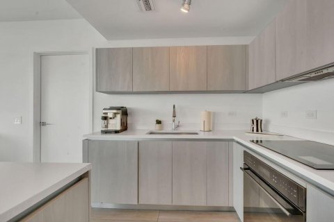 Condo in Miami, Florida, 3 bedrooms  № 2254425 - photo 7