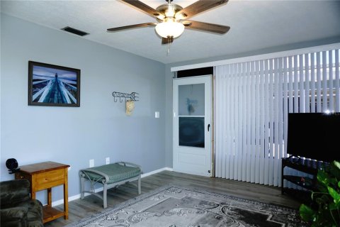 Condominio en venta en Holiday, Florida, 2 dormitorios, 71.35 m2 № 1577265 - foto 16
