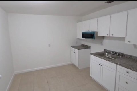 Appartement à louer à Bradenton, Floride: 2 chambres, 69.68 m2 № 1912146 - photo 10