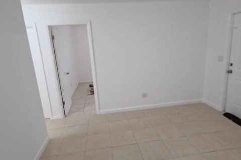 Apartment in Bradenton, Florida 2 bedrooms, 69.68 sq.m. № 1912146 - photo 8
