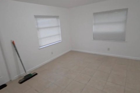 Apartment in Bradenton, Florida 2 bedrooms, 69.68 sq.m. № 1912146 - photo 6