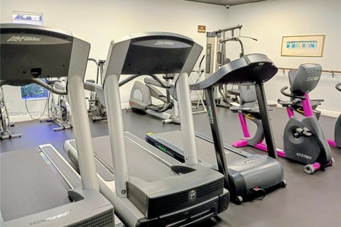 Купить кондоминиум в Холливуд, Флорида 1 спальня, 65.96м2, № 1987112 - фото 30