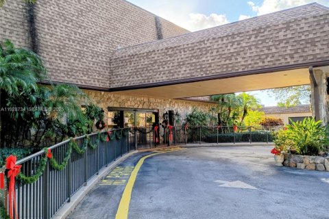 Купить кондоминиум в Холливуд, Флорида 1 спальня, 65.96м2, № 1987112 - фото 17