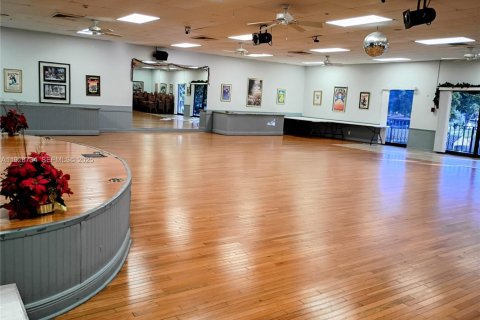 Купить кондоминиум в Холливуд, Флорида 1 спальня, 65.96м2, № 1987112 - фото 24