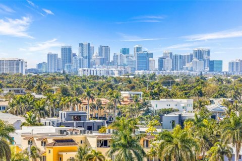 Copropriété à vendre à Fort Lauderdale, Floride: 2 chambres, 118.36 m2 № 2051901 - photo 24