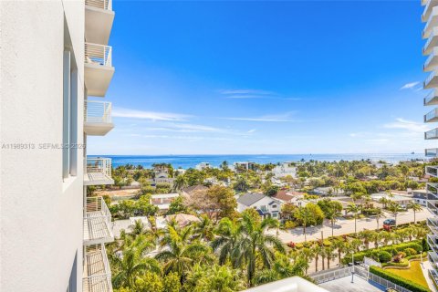 Copropriété à vendre à Fort Lauderdale, Floride: 2 chambres, 118.36 m2 № 2051901 - photo 22