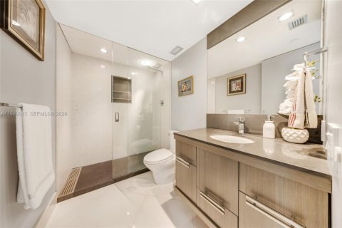 Copropriété à vendre à Fort Lauderdale, Floride: 2 chambres, 118.36 m2 № 2051901 - photo 19
