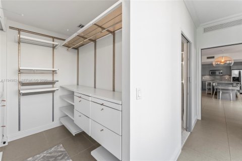 Купить кондоминиум в Майами, Флорида 2 спальни, 143.07м2, № 2007520 - фото 27