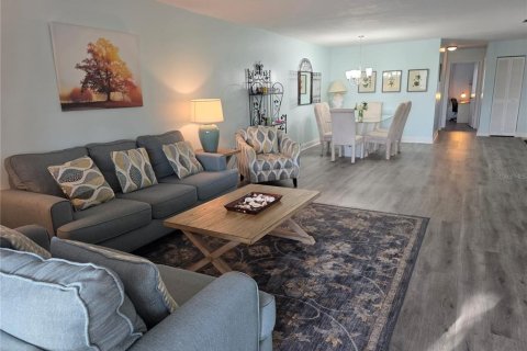 Condo in Bradenton, Florida, 3 bedrooms  № 2216208 - photo 17