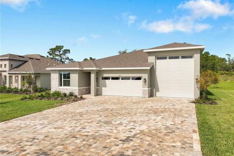 House in Weeki Wachee, Florida 3 bedrooms, 174.66 sq.m. № 2431764 - photo 2