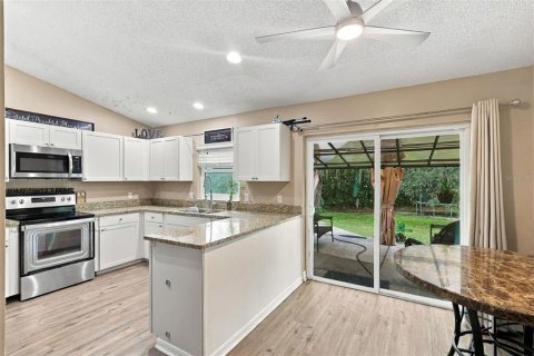 Купить виллу или дом в Делтона, Флорида 3 комнаты, 139.54м2, № 2405723 - фото 4