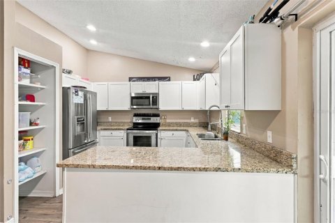 Купить виллу или дом в Делтона, Флорида 3 комнаты, 139.54м2, № 2405723 - фото 5