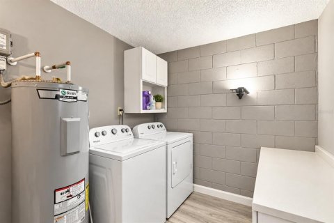 Купить виллу или дом в Делтона, Флорида 3 комнаты, 139.54м2, № 2405723 - фото 19