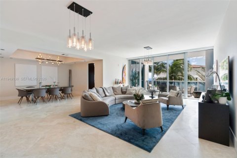 Condo à Miami Beach, Floride, 5 chambres  № 2153013