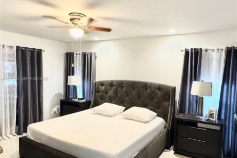 Купить виллу или дом в Майами, Флорида 3 спальни, 204.85м2, № 1989823 - фото 12