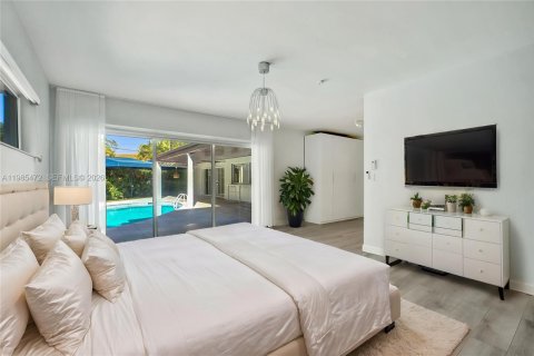 Купить виллу или дом в Майами-Шорс, Флорида 4 спальни, 203.55м2, № 2049575 - фото 17