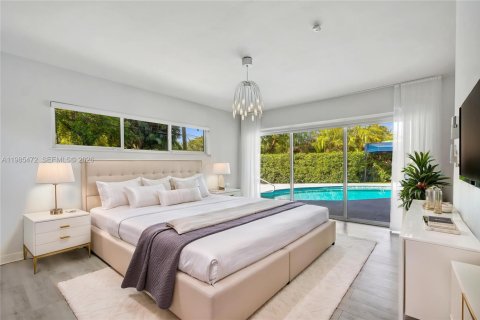 Купить виллу или дом в Майами-Шорс, Флорида 4 спальни, 203.55м2, № 2049575 - фото 18