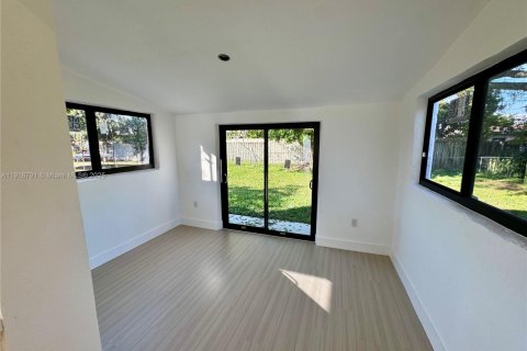 Villa ou maison à vendre à Miami Gardens, Floride: 3 chambres, 104.7 m2 № 1973439 - photo 20