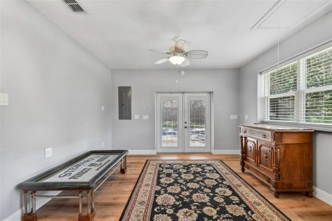 House in Wildwood, Florida 2 bedrooms, 130.43 sq.m. № 223553 - photo 24