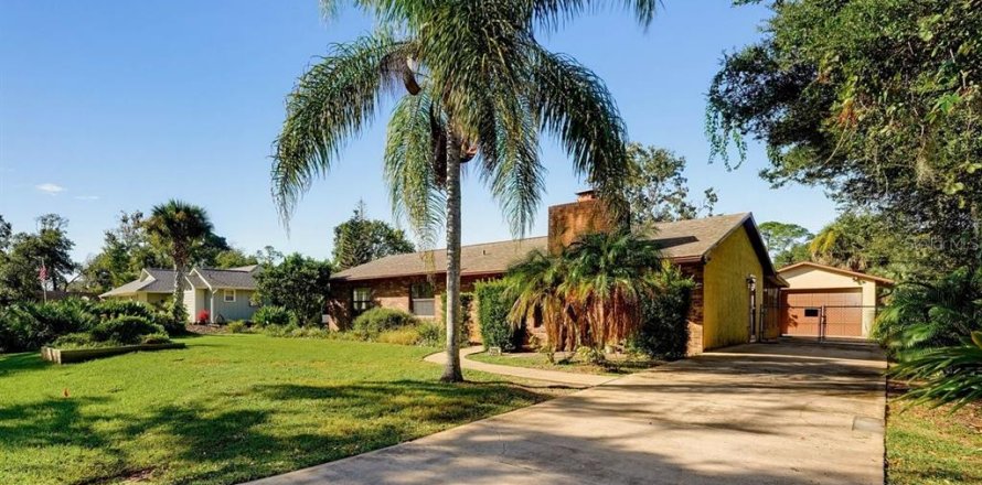 Villa ou maison à Edgewater, Floride 2 chambres, 120.77 m2 № 2434900