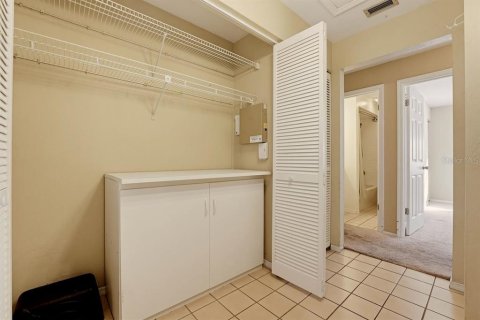 Villa ou maison à vendre à Edgewater, Floride: 2 chambres, 120.77 m2 № 2434900 - photo 24