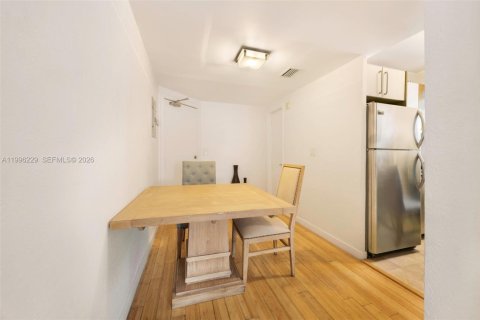 Купить кондоминиум в Майами-Бич, Флорида 43.2м2, № 2058642 - фото 6