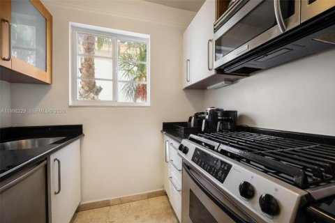 Купить кондоминиум в Майами-Бич, Флорида 43.2м2, № 2058642 - фото 8