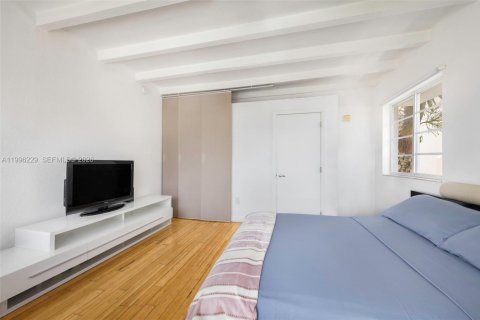 Купить кондоминиум в Майами-Бич, Флорида 43.2м2, № 2058642 - фото 11