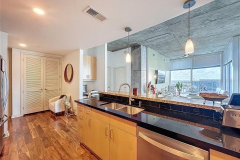 Condominio en venta en Orlando, Florida, 2 dormitorios, 117.15 m2 № 1882918 - foto 20