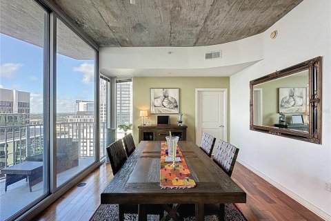 Condominio en venta en Orlando, Florida, 2 dormitorios, 117.15 m2 № 1882918 - foto 5