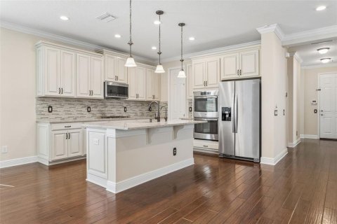 Villa ou maison à louer à Odessa, Floride: 3 chambres, 240.15 m2 № 2415165 - photo 5