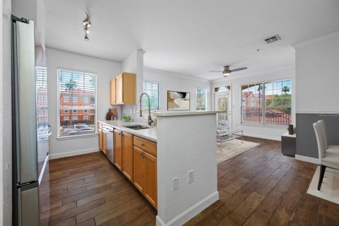 Copropriété à vendre à Tampa, Floride: 1 chambre, 72.46 m2 № 2151454 - photo 10