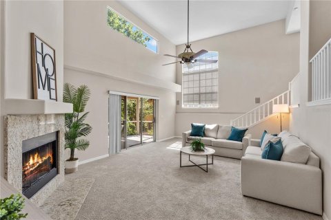 Villa ou maison à vendre à Altamonte Springs, Floride: 4 chambres, 253.99 m2 № 2151854 - photo 14