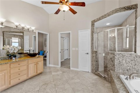 Villa ou maison à vendre à Altamonte Springs, Floride: 4 chambres, 253.99 m2 № 2151854 - photo 26