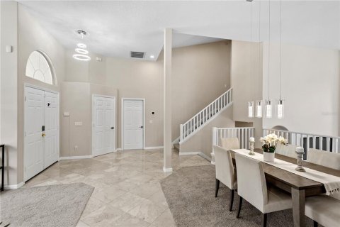 Villa ou maison à vendre à Altamonte Springs, Floride: 4 chambres, 253.99 m2 № 2151854 - photo 7